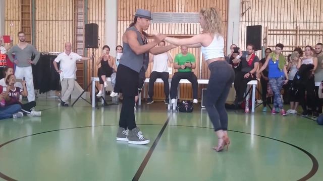 Seo Fernandez & Marta Mazzaretto - Bachata (Festival de Cuba, Stuttgart 2016) смотреть онлайн
