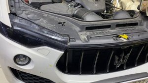 Замена бачка антифриза Maserati