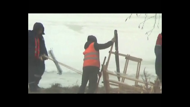 КРЕЩЕНСКИЙ ДЕНЬ В РУБЛЁВЕ смотреть онлайн