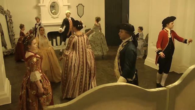 13 Menuet de la Reine смотреть онлайн