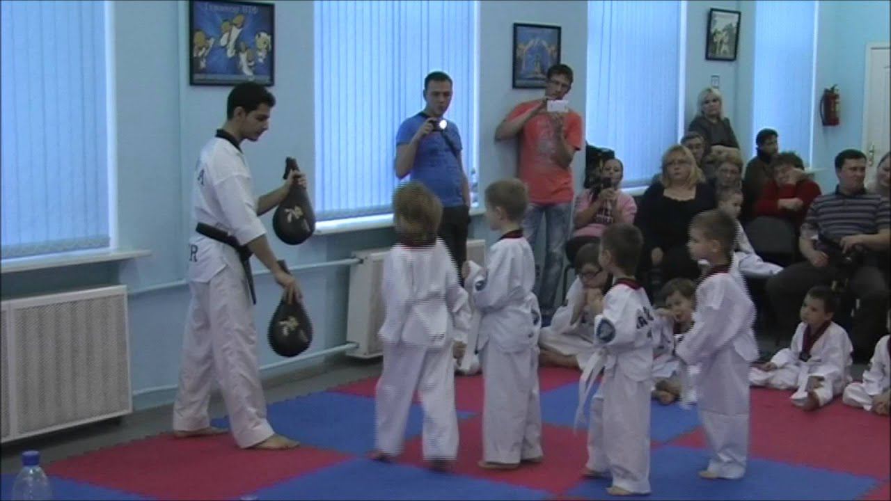 Taekwondo WTF. 22.12.2013 Аттестация на жёлто-белый пояс.