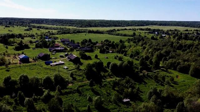 Вологодская обл. Харовский район , отдых в деревне , с высоты птичьего полета . Fimi X8 SE смотреть онлайн