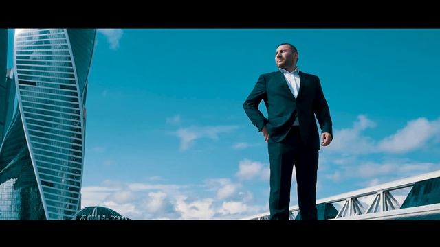 Загс в Москва-Сити Карен и Рена смотреть онлайн