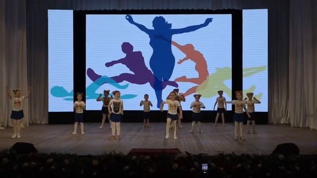 Танец "Физкульт-привет" смотреть онлайн