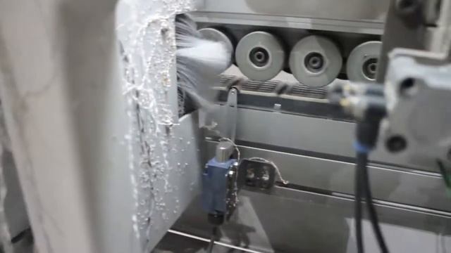 Услуга: наклейка кромки ПВХ. Цех: "ДСП Центр" смотреть онлайн