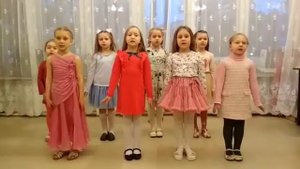 Хор подг. отд- я  рук. Пронина Е.Н. конц-р Буланова Г.В., ,,Неваляшки,, муз.З.Левиной, сл.З.Петрово