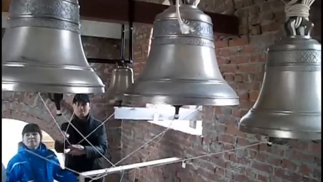 Звон Криводановских    Колоколов.avi
