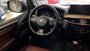 Lexus LX450d