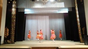 Девичий казачий танец  Виктория