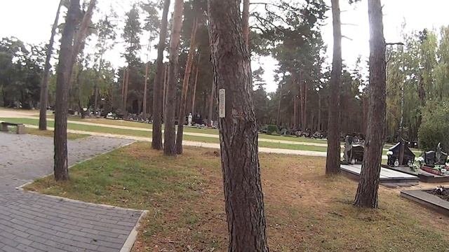 Новые моды кладбищ в Литве- колумбарий. В маленьком городке. Kolumbariumas Radviliškyje.