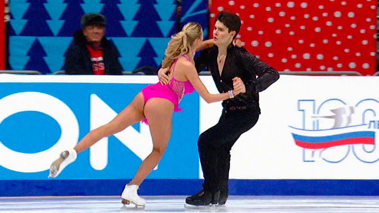 В Челябинске проходит второй день Чемпионата России по фигурному катанию