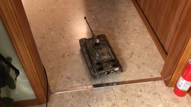 1/16 RC Girls und Panzer Erika's King Tiger Heng Long conversion test run смотреть онлайн