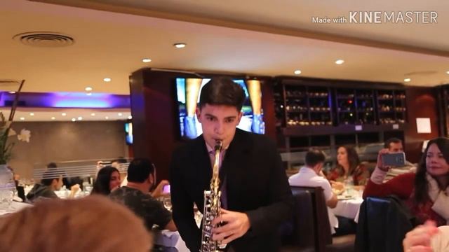 Who played it better:  DESPACITO  Luis fonsi  Violin sax piano pentapping indian classical