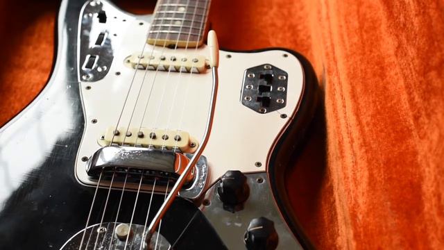 1966 Fender Jaguar Black смотреть онлайн
