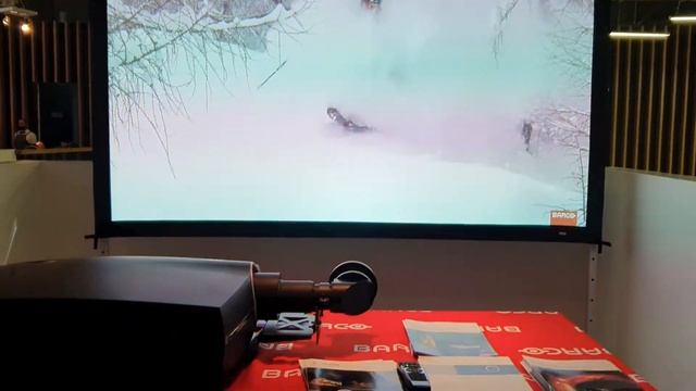Лазерный 4k проектор Barco F80-4k12