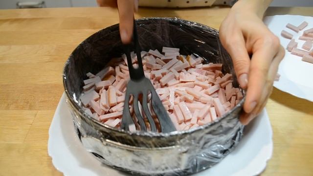 Праздничный САЛАТ "САША" | Очень-Очень Вкусный Салат | Salad for the holiday смотреть онлайн