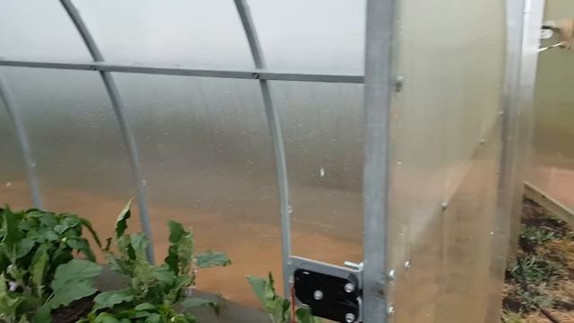 Солнечные батареи для био освещения и автоматического открывания дверей теплиц. смотреть онлайн