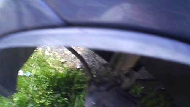 LADA GRANTA Меняем передние колодки смотреть онлайн