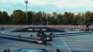 Самый экстремальный мотофристайл в финале Adrenaline FMX Riders в Москве