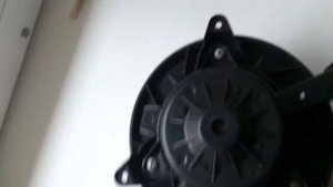 Ремонт двигателя отопителя Шевроле круз. (устранение скрипа и шершания)