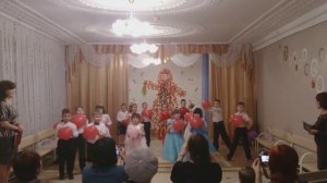 Мама дорогая  Вход на утренник ко Дню Матери