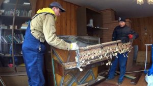 КЛАДОИСКАТЕЛИ // ЧТО ВНУТРИ??? // СТАРОЕ ПИАНИНО!