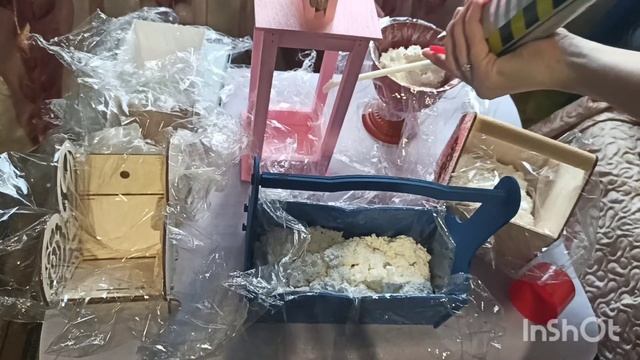 подготовка флористических кашпо, запениваю деревянные кашпо. мыльный букет. soap смотреть онлайн