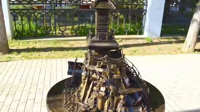 Парк авторской скульптуры из металла в Анапе смотреть онлайн