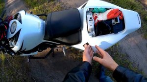 ???Про реле регулятор почему оно горит????