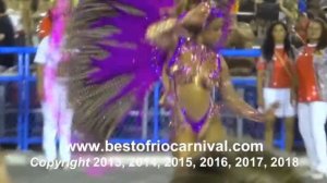 Красотки на карнавале в Рио