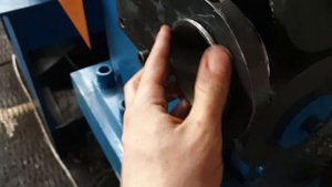 Станок для калибровки прутка. Кольцо для центрирования прутка.