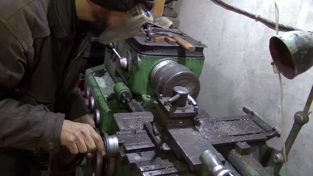 Точу конус первый раз смотреть онлайн