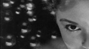 Вера ПАВЛОВА. Стихи. "ЧИТАЛИ БРОДСКОГО, ПОТОМ ТРАХАЛИСЬ..."