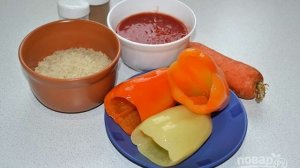 Перцы фаршированные морковью и рисом