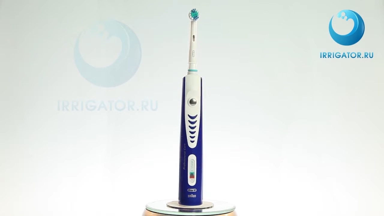 Электрическая зубная щетка Braun Oral-B Professional Care 7400