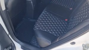 Чехлы экокожа Toyota Corolla 150 - (Стандарт) Черные с бежевой строчкой
