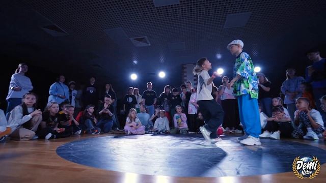 Крис vs Wild Cat / TOP 8 / Hip-Hop Kids / Demination Battle 23 смотреть онлайн