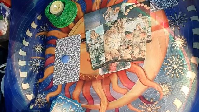Подарок, совет ФЕВРАЛЯ и начала марта! #тарорасклад #tarotreading смотреть онлайн