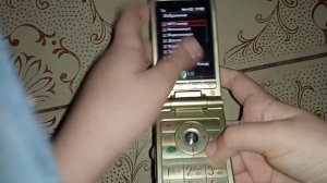 Обзор телефона LG KF300!