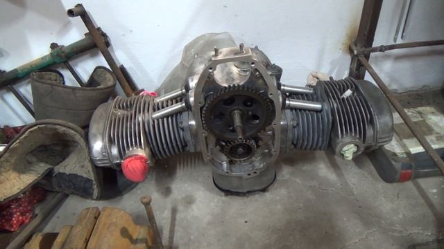 Почему не работает цилиндр на мотоцикле Урал Днепр Урал чихает не заводится трои.mp4 смотреть онлайн