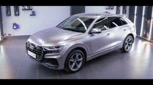 Audi Q8 в цвете Matte Metallic Gunmetal Grey «Оружейная сталь» от Sunmaxfilms в OKLEYKA.PRO ®