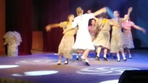 Танцы.Лучше всех! Дети на сцене. Музыка.