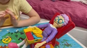 Не разбуди бабулю! Распаковка и обзор. Играем в игру и веселимся!