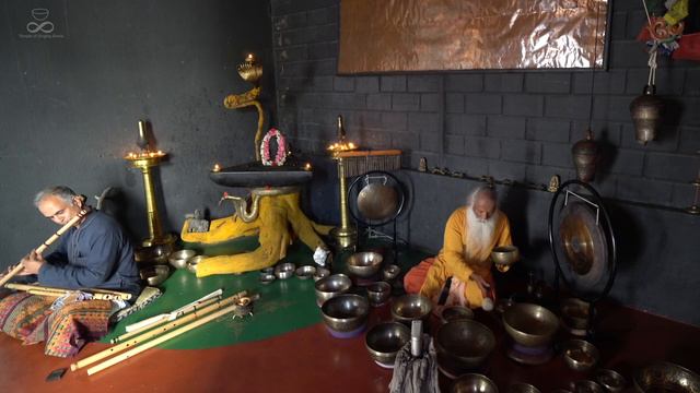 Full Moon Flute with Singing Bowls Meditation | Live Oct 2023 смотреть онлайн