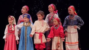 Фольклорный ансамбль Рось (г.Москва)_Качерёжка Игровая песня Белгородской области