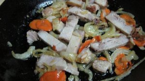 Куллама  из говядины с овощами и тестом