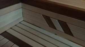 ПАРИЛКА В БАНЕ СВОИМИ РУКАМИ. ПОЛКИ. ОБШИВКА СТЕН ВАГОНКОЙ. КЛЯЙМЕРЫ.