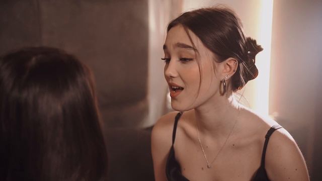 Милана Пономаренко и Элен Бадалян «Кому, зачем?» ( cover @polinagagarina и @Dubcovaofficial