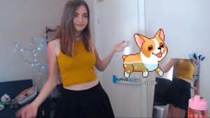 А что там под юбкой?)