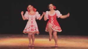 Русский народный танец "Барыни-сестрички"